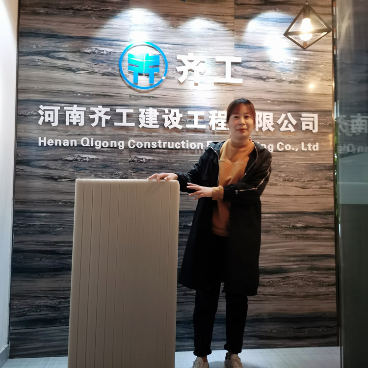 xps擠塑板在機(jī)械設(shè)備上生產(chǎn)復(fù)雜且嚴(yán)格 xps擠塑板在機(jī)械設(shè)備上生產(chǎn)復(fù)雜且嚴(yán)格